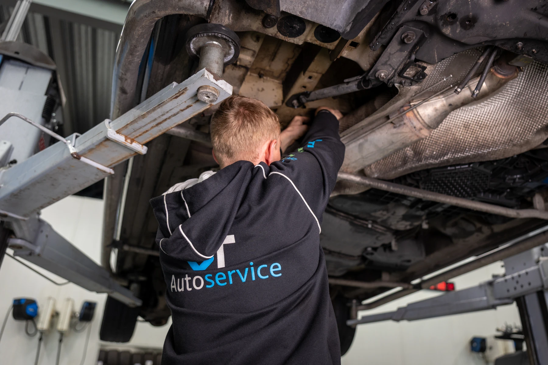 Over VT Autoservice